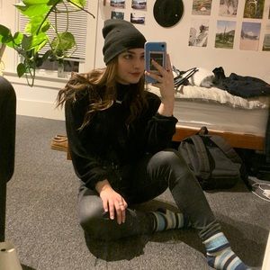 Meet your Posher, Lee